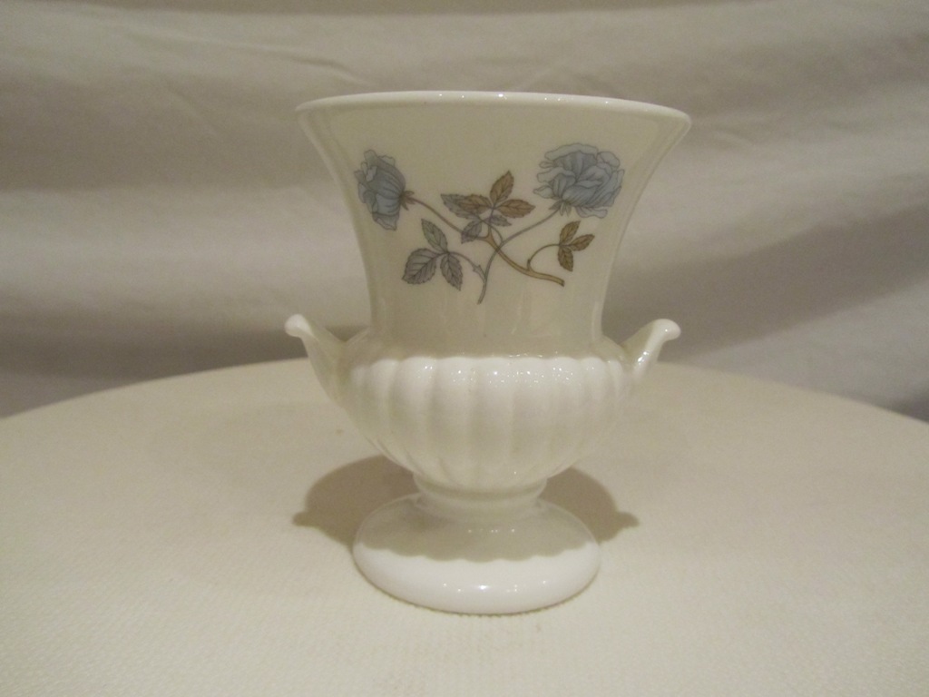 WedgeWood Mini Vase